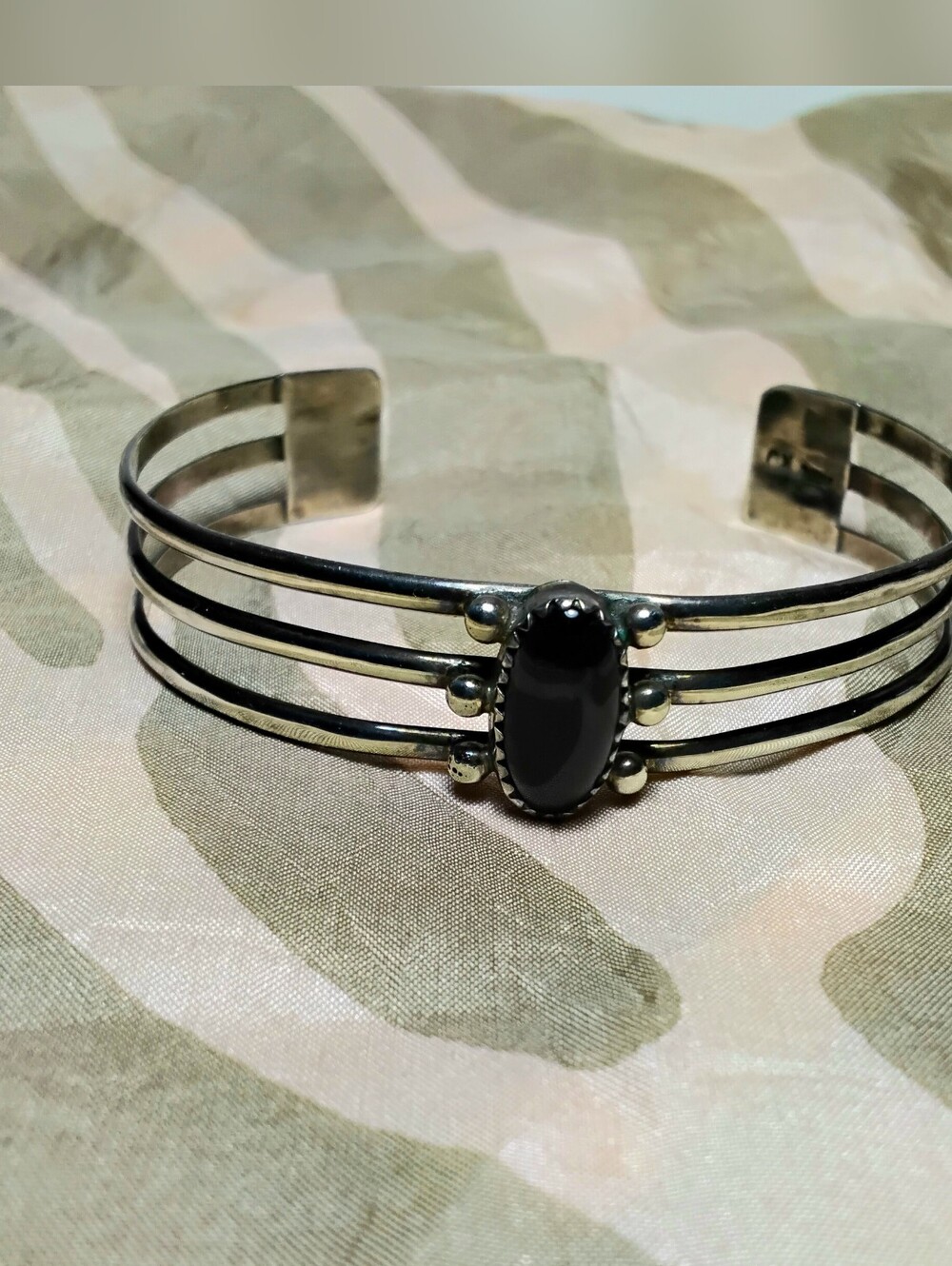 Vintage 925 Silver Onyx Navajo Cuff Bracelet